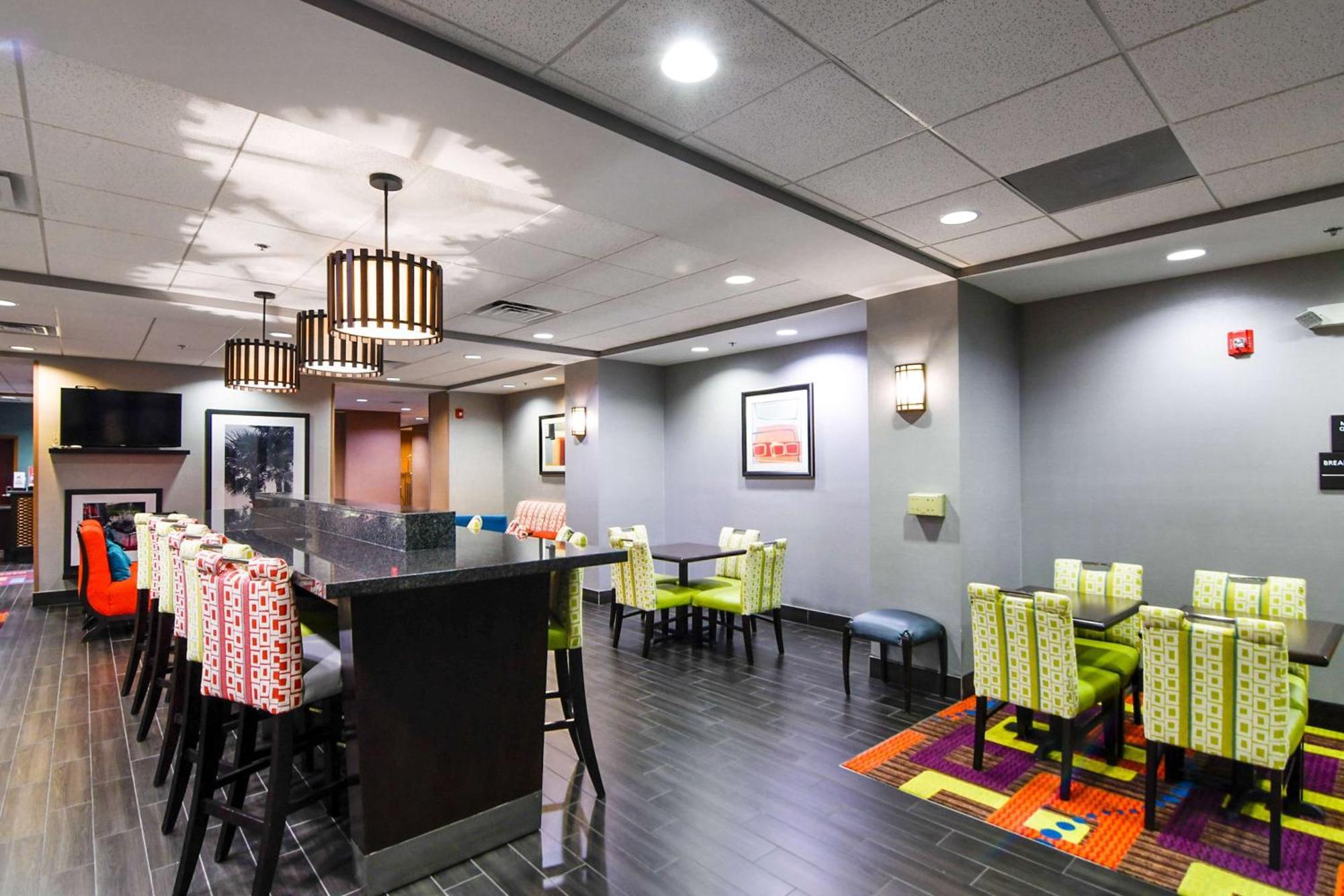 Hampton Inn Foley Buitenkant foto